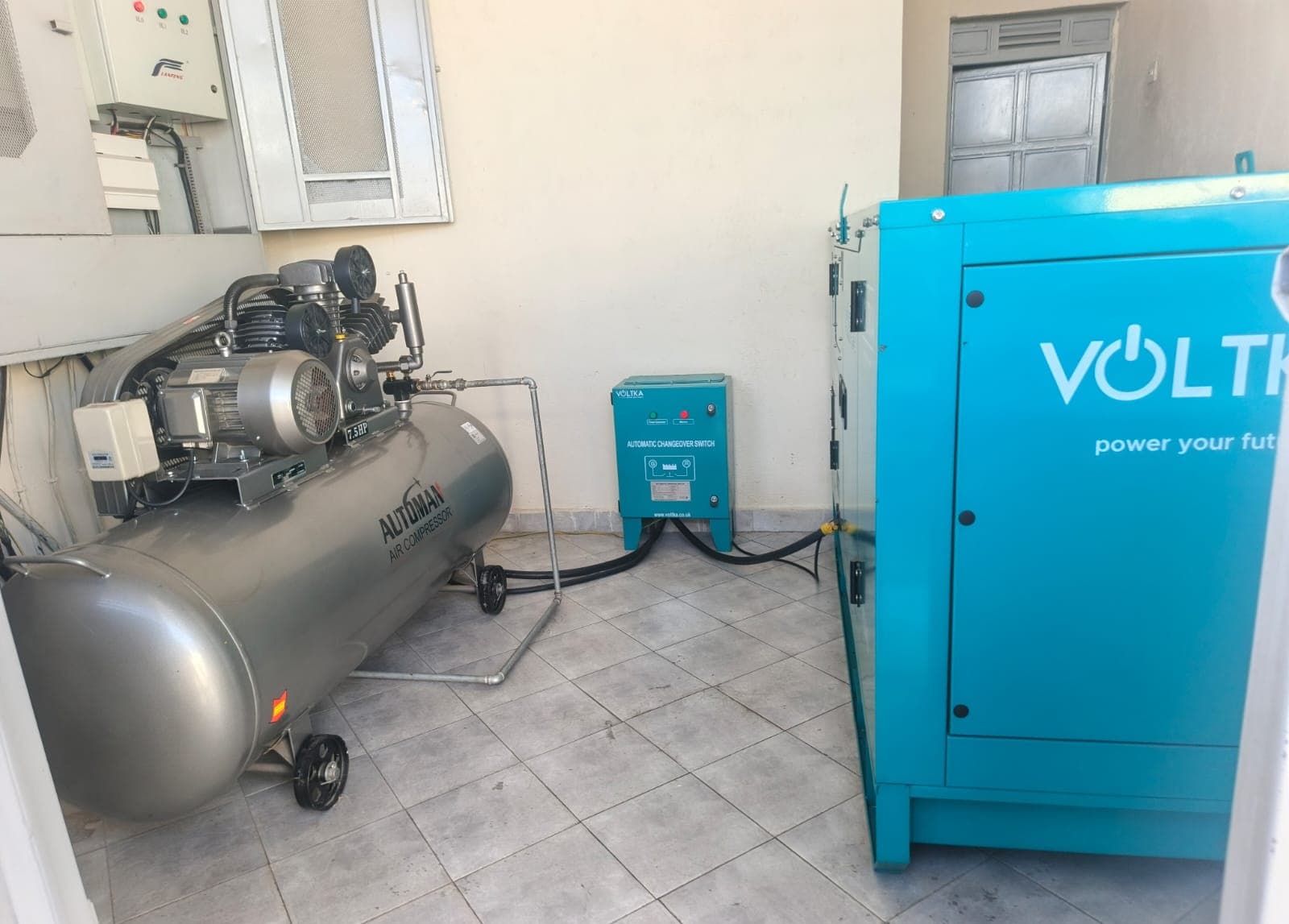 Industrial air compressor